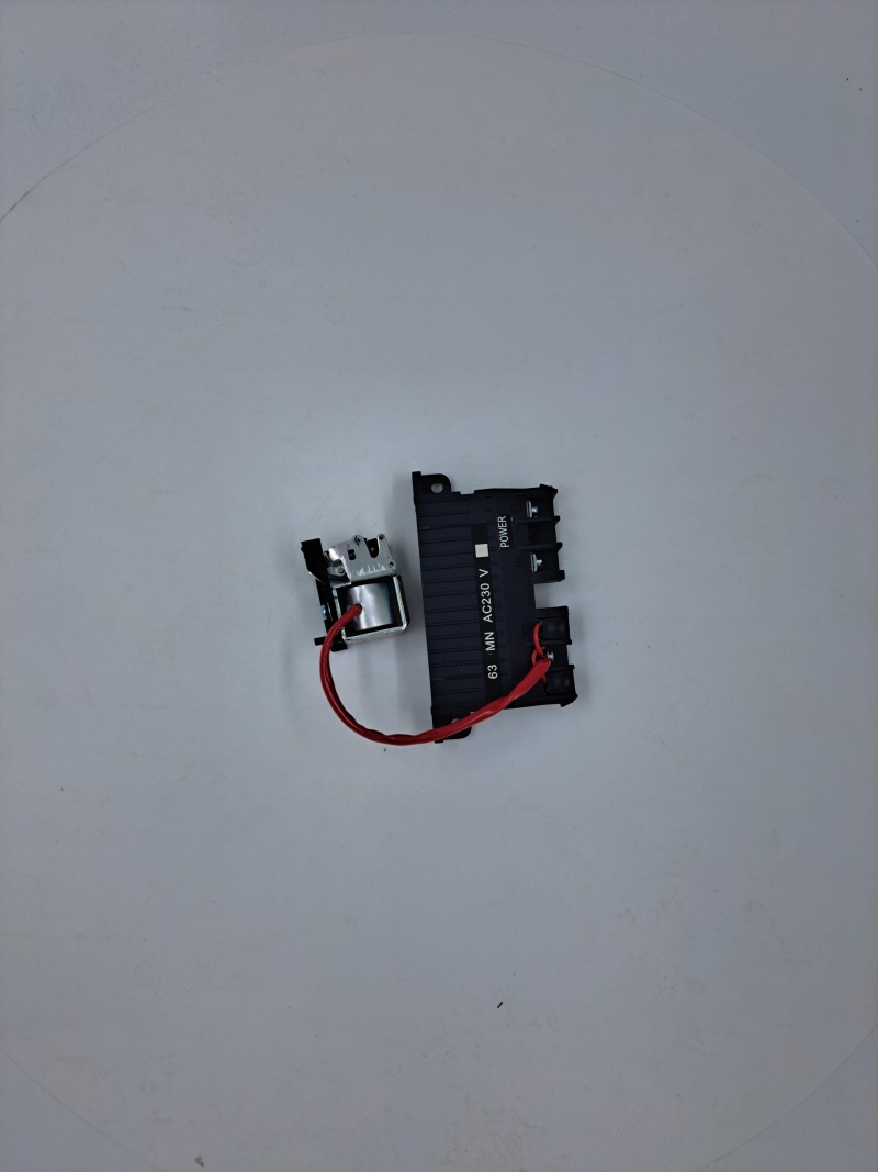 Расцепитель минимального напряжения YCM1 63 AC220В